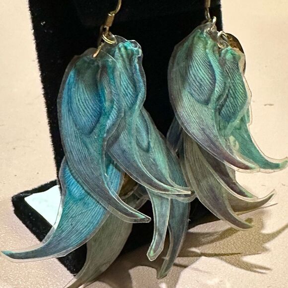 Earrings   - Picture 2 of 5